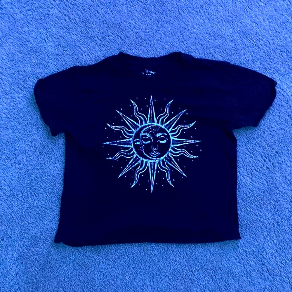 COPY - Black sun shirt